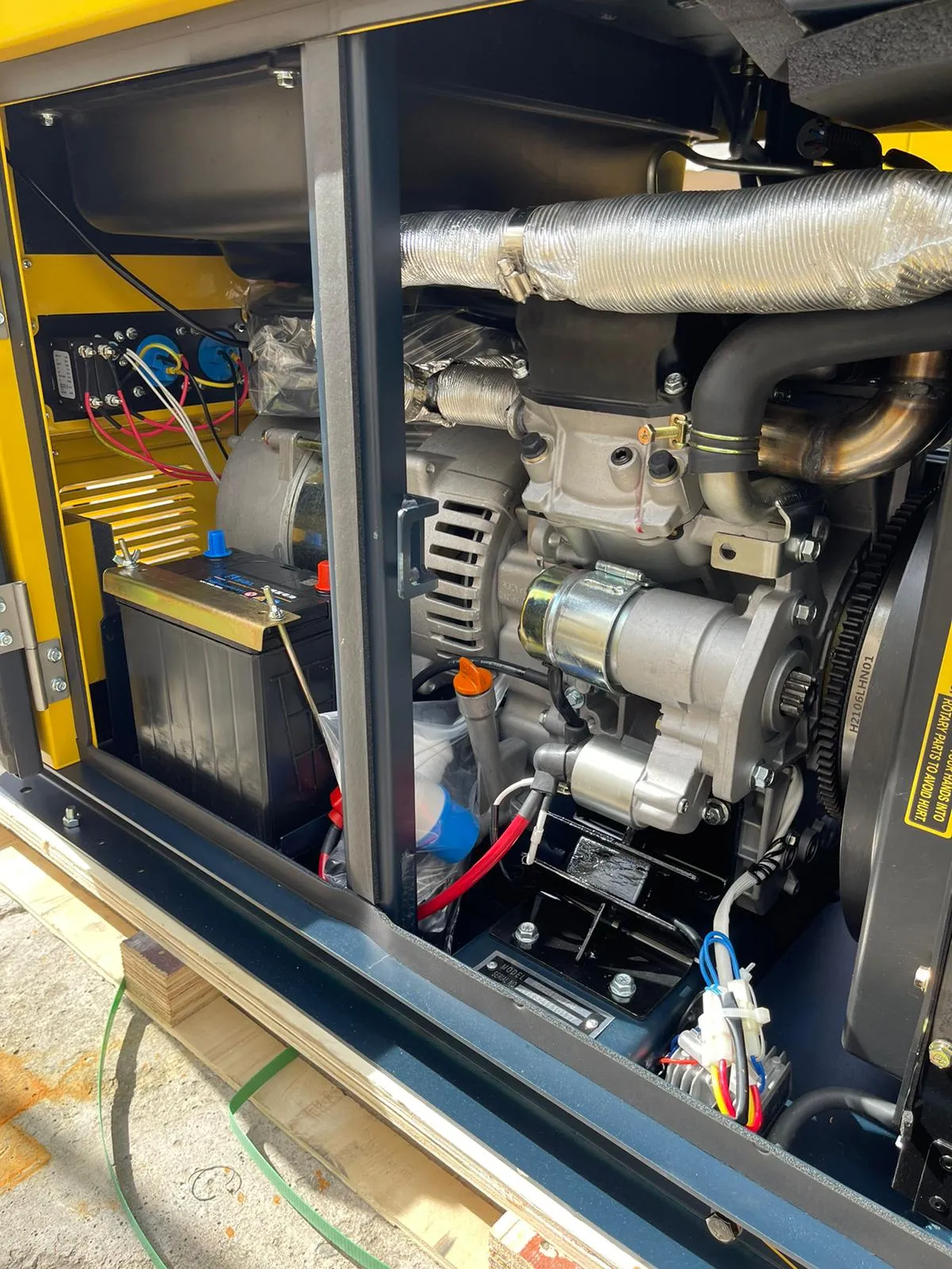 Aiko 10kva 415v 50hz 4-stroke Diesel Generator | Model : RDE12STAI3