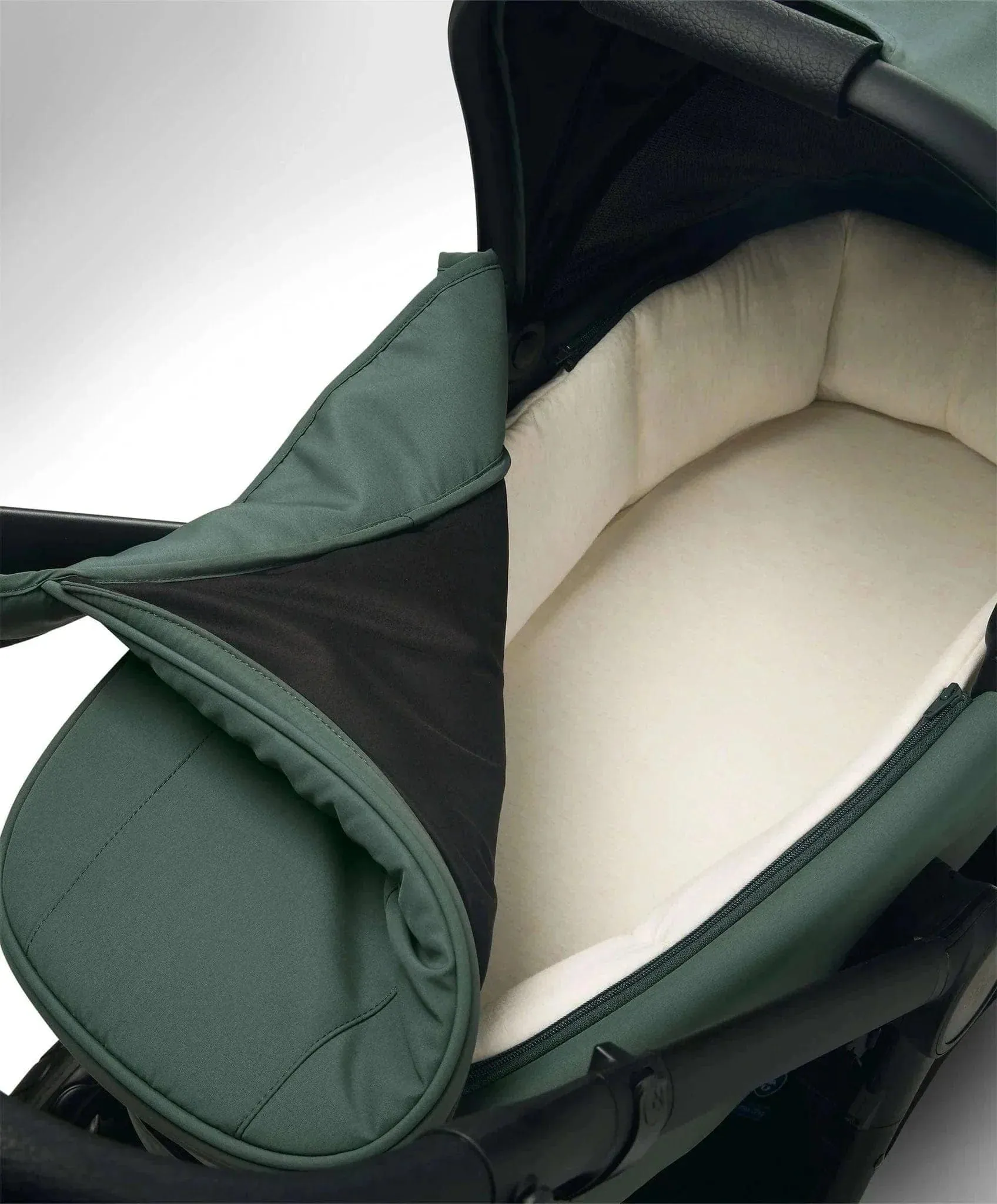 Mamas & Papas Ocarro Cloud T Travel System - Oasis