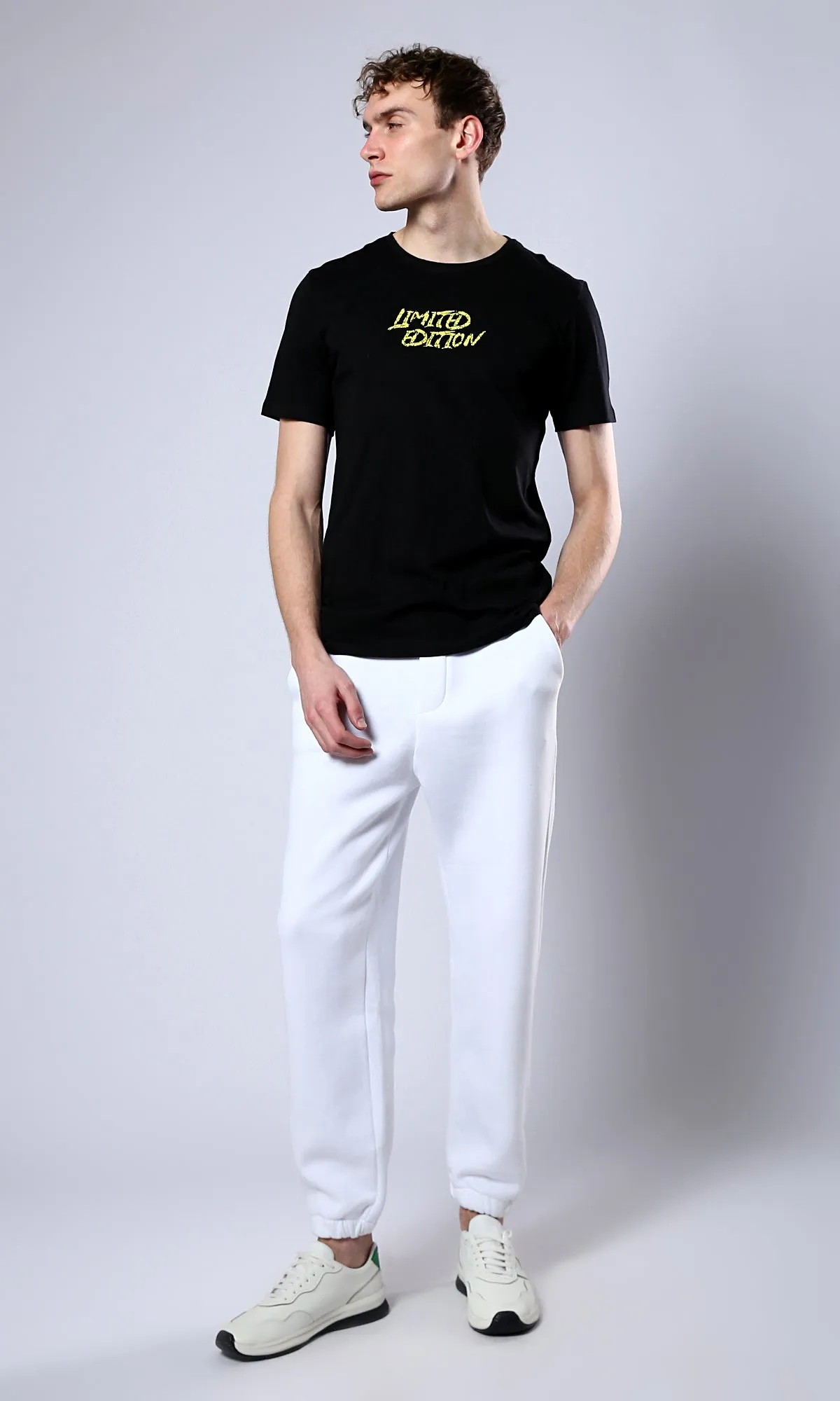 O178900 White Slip On Solid Jogger Pants With Hem