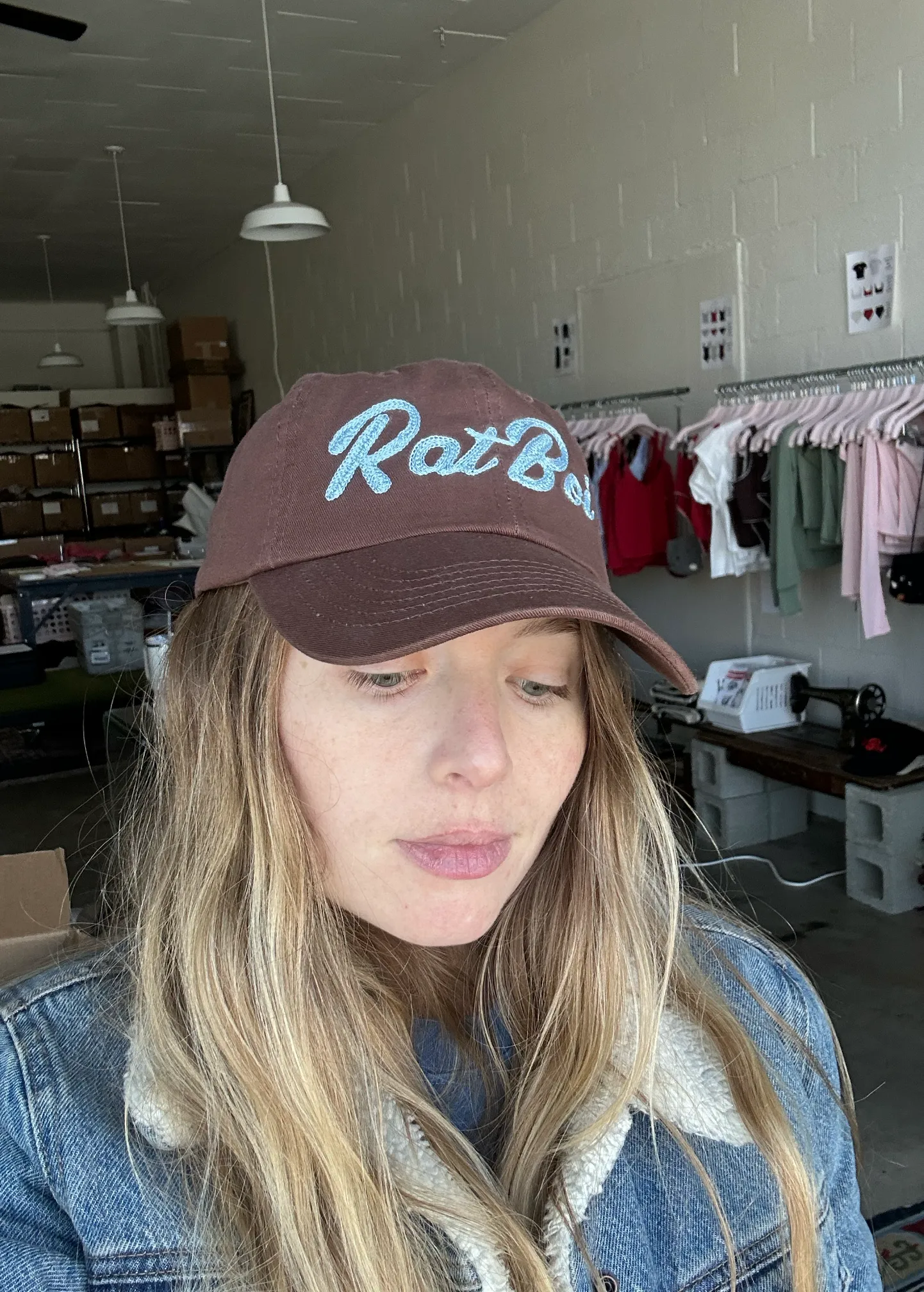 VARSITY DAD HAT IN MOCHA